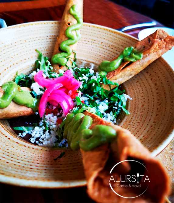 Ofelia Botanero en Polanco